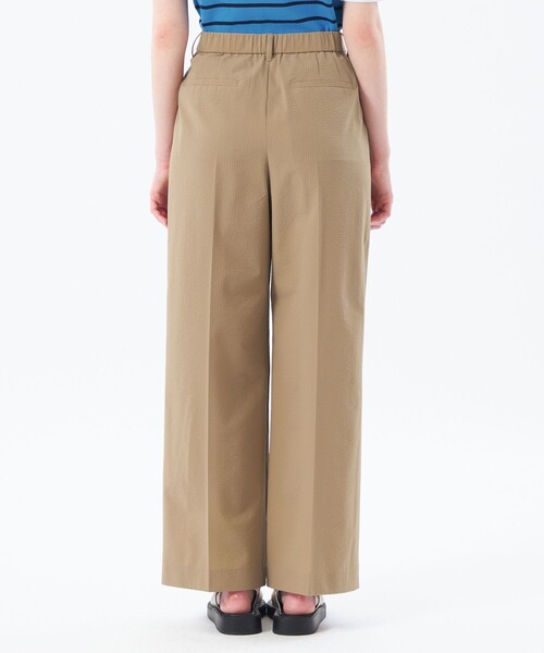 MACKINTOSH PHILOSOPHY（ﾏｯｷﾝﾄｯｼｭ ﾌｨﾛｿﾌｨｰ）の「サマーサッカータックワイドパンツ（その他パンツ・レディース・ブラック/グリーン/ベージュ・38/36/34/40）」の10枚目の写真