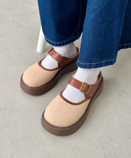 SOLLON.(ソルロン)の「ベルトストラップ厚底サボシューズ(スリッポン・レディース・ブラウン/ベージュ・23.5cm/24.5cm)」の1枚目の写真