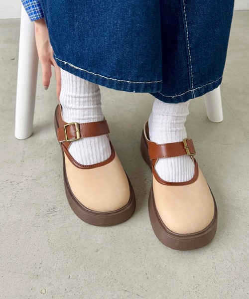 SOLLON.(ソルロン)の「ベルトストラップ厚底サボシューズ(スリッポン・レディース・ブラウン/ベージュ・23.5cm/24.5cm)」の11枚目の写真