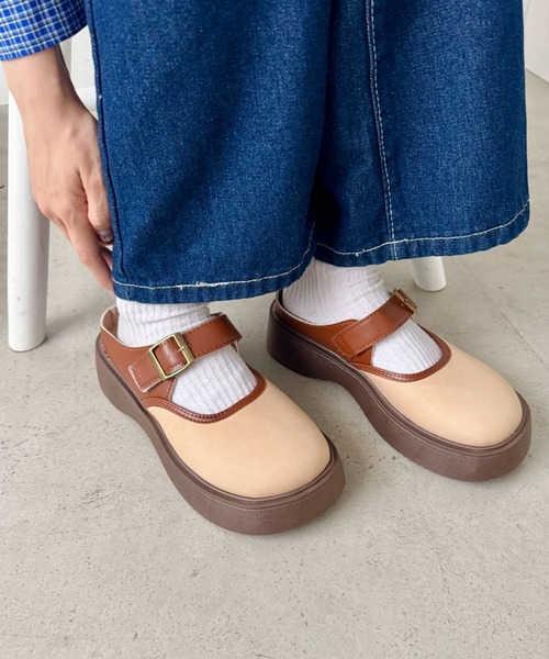 SOLLON.(ソルロン)の「ベルトストラップ厚底サボシューズ(スリッポン・レディース・ブラウン/ベージュ・23.5cm/24.5cm)」の13枚目の写真