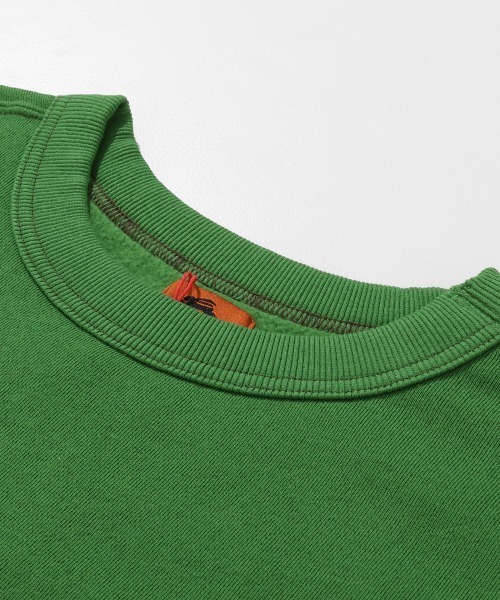 KRIFF MAYER（クリフメイヤー）の「チルタイム裏起毛クルー(顔)（スウェット・メンズ・パープル/チャコール/カラフル/グリーン/グレー/ナチュラル・X-LARGE/LARGE/MEDIUM）」の15枚目の写真