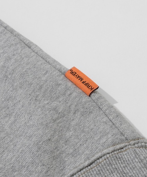 KRIFF MAYER（クリフメイヤー）の「チルタイム裏起毛クルー(顔)（スウェット・メンズ・パープル/チャコール/カラフル/グリーン/グレー/ナチュラル・X-LARGE/LARGE/MEDIUM）」の16枚目の写真