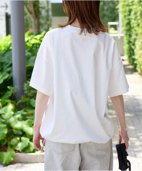 JOURNAL STANDARD(ジャーナルスタンダード)の「《追加5》シャーリングTシャツ(Tシャツ/カットソー・レディース・ブラック/ブラウン系その他/ホワイト・FREE)」の7枚目の写真