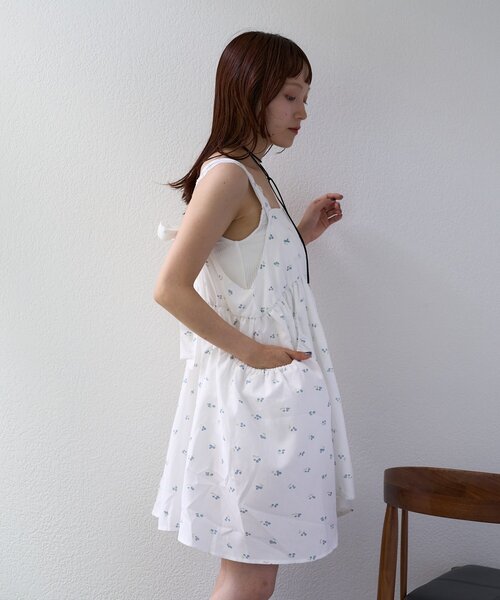 w closet(ダブルクローゼット)の「【25AW】リボン2WAYピーチワンピ(シャツ/ブラウス・レディース・ブラック/アイボリー/オフホワイト/ブルー・FREE)」の7枚目の写真