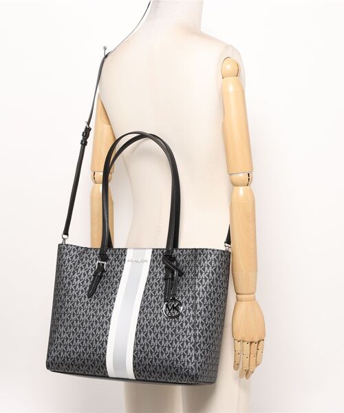 MICHAEL KORS(マイケルコース)の「CHARLOTTE LG 3IN1 TOTE トートバッグ(トートバッグ・レディース・ブラック・FREE)」の8枚目の写真