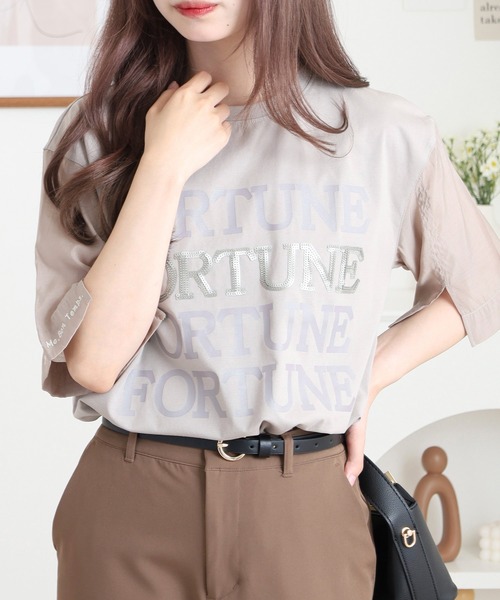 EGLANTINE(エグランティーヌ)の「EGLANTINE ロゴスパンコール半袖カットソー(Tシャツ/カットソー・レディース・サンドベージュ/ブラック/レンガ/ダークブラウン・38)」の3枚目の写真