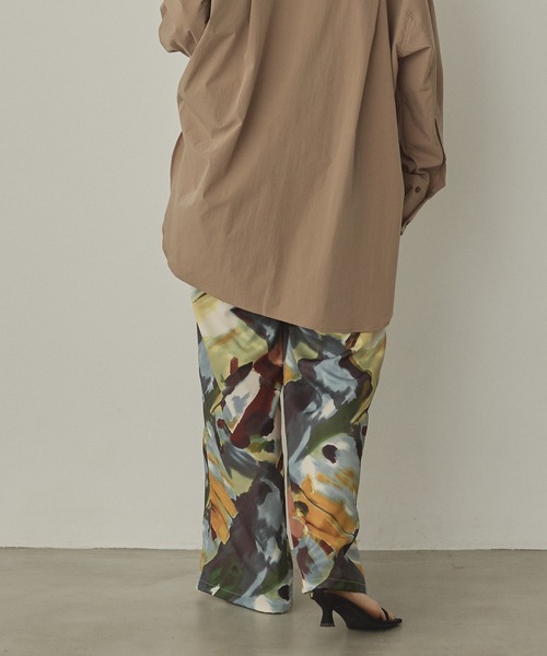 hunch（ハンチ）の「ジョーゼット柄 ストレートパンツ（その他パンツ・レディース・ブラック系その他/カラフル・FREE）」の15枚目の写真