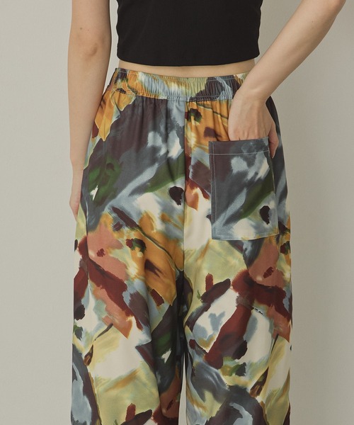 hunch（ハンチ）の「ジョーゼット柄 ストレートパンツ（その他パンツ・レディース・ブラック系その他/カラフル・FREE）」の17枚目の写真