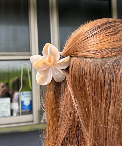 セール】【4色展開】くすみカラー プルメリア風ヘアクリップ（バレッタ