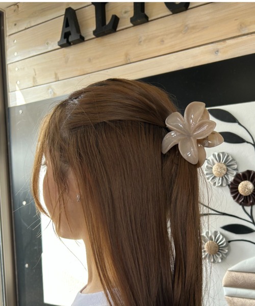 セール】【4色展開】くすみカラー プルメリア風ヘアクリップ（バレッタ
