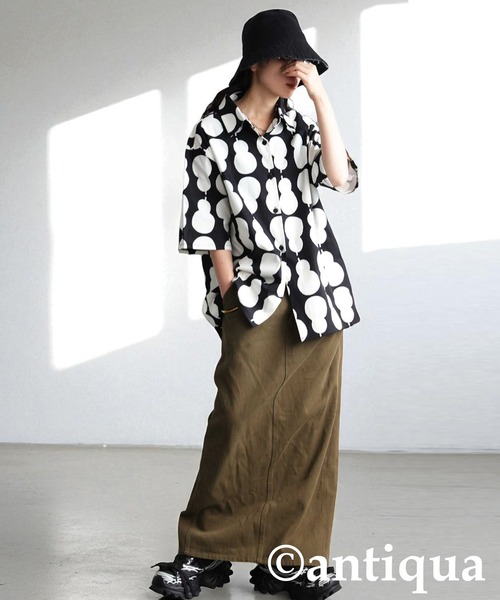 antiqua(アンティカ)の「ひょうたん柄シャツ(シャツ/ブラウス・レディース・ブラック・ONESIZE)」の8枚目の写真