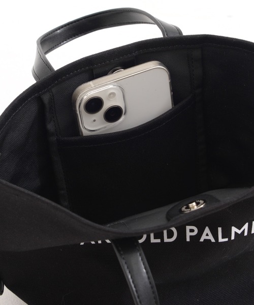 Arnold Palmer（アーノルドパーマー）の「2WAY コンパクト シェア サコッシュ（ショルダーバッグ・レディース・ネイビー/インディゴブルー/レッド/ベージュ/ライトブルー/グレイッシュベージュ/アイボリー/ブラック・F）」の22枚目の写真