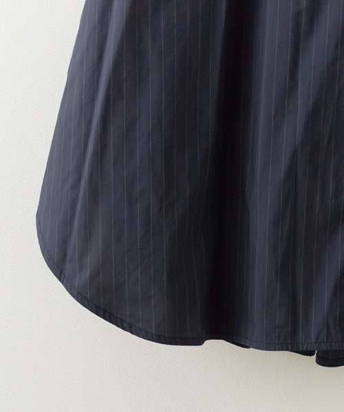 c/est(シーエ)の「c/est/ LOSS シャツワンピース 秋服 冬服(シャツワンピース・レディース・オフホワイト/ブルー/ネイビー・FREE)」の10枚目の写真