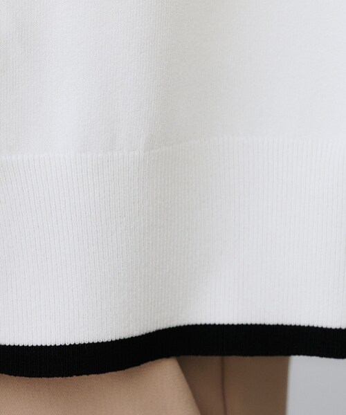 UNTITLED（アンタイトル）の「【朝晩の羽織に/アンサンブル可/薄手】ベーシッククルーネックカーディガン（カーディガン/ボレロ・レディース・ベージュ系4/ブルー系その他/ブラック系4/アイボリー系4/レッド系1・48/44/04/02/00）」の7枚目の写真