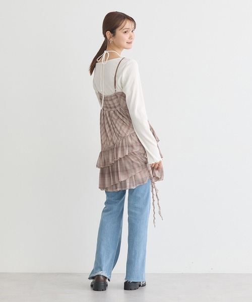 earth music&ecology（アースミュージックアンドエコロジー）の「フロントリボンチェックミニキャミワンピース（ワンピース・レディース・ブラウン系その他4/グレー系その他3・FREE）」の14枚目の写真