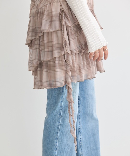 earth music&ecology（アースミュージックアンドエコロジー）の「フロントリボンチェックミニキャミワンピース（ワンピース・レディース・ブラウン系その他4/グレー系その他3・FREE）」の18枚目の写真