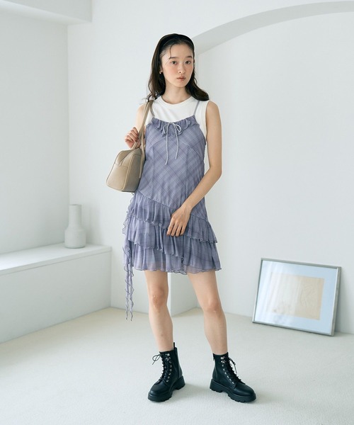 earth music&ecology（アースミュージックアンドエコロジー）の「フロントリボンチェックミニキャミワンピース（ワンピース・レディース・ブラウン系その他4/グレー系その他3・FREE）」の22枚目の写真