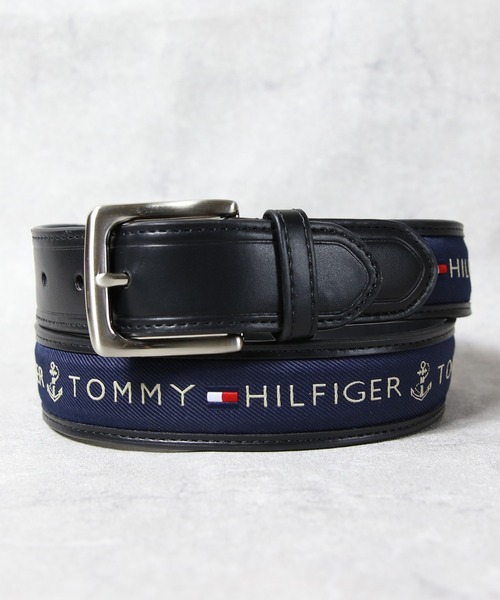 TOMMY HILFIGER(トミーヒルフィガー)の「TOMMY HILFIGER レザーロゴ入りベルト(ベルト・メンズ・ブラック/ナチュラル/カーキ/ネイビー・32/34/36/38/40)」の2枚目の写真