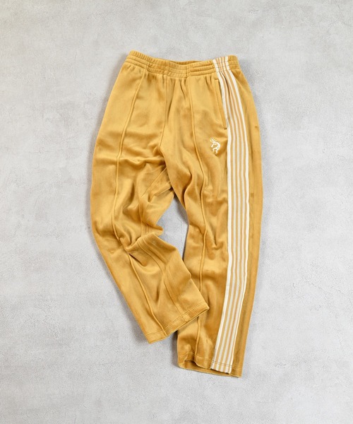 MARKEY'S（マーキーズ）の「ベロアトラックパンツ（スウェットパンツ・キッズ・ブラック/ライトブルー/グレー/ワインレッド/グリーン/ブラウン/ネイビー/マスタード・120/110/100/90/150/140/130）」の10枚目の写真