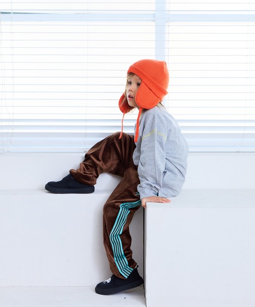 MARKEY'S（マーキーズ）の「ベロアトラックパンツ（スウェットパンツ・キッズ・ブラック/ライトブルー/グレー/ワインレッド/グリーン/ブラウン/ネイビー/マスタード・120/110/100/90/150/140/130）」の9枚目の写真