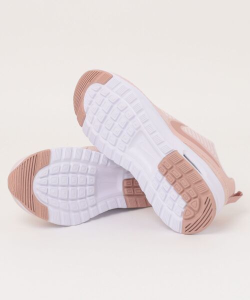 NIKE(ナイキ)の「《NIKE》W NIKE AIR MAX NUAXIS(スニーカー・レディース・レッド系その他/ホワイト系その他・22.5cm/23.0cm/23.5cm/24.0cm/24.5cm/25.0cm)」の4枚目の写真