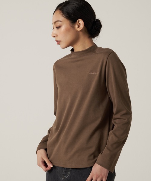 Eddie Bauer(エディーバウアー)の「スムース タートル 長袖 モックネック(Tシャツ/カットソー・レディース・ブラック/ホワイト/カーキブラウン・S/M/L/XL)」の3枚目の写真