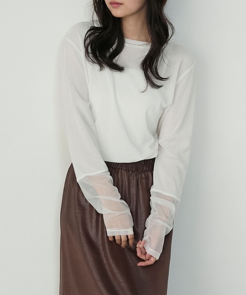 forksy.（フォルクシー）の「【forksy.】袖シャーリング ベロアシアートップス（Tシャツ/カットソー・レディース・ブラウン/チャコールグレー/アイボリー/ブラック/カーキ・FREE）」の18枚目の写真