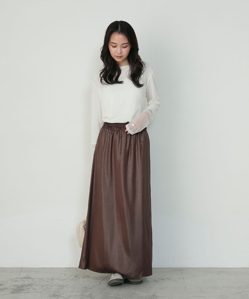 forksy.（フォルクシー）の「【forksy.】袖シャーリング ベロアシアートップス（Tシャツ/カットソー・レディース・ブラウン/チャコールグレー/アイボリー/ブラック/カーキ・FREE）」の21枚目の写真