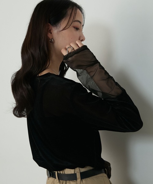 forksy.(フォルクシー)の「【forksy.】<エブリデイシリーズ>袖シャーリング ベロアシアートップス(Tシャツ/カットソー・レディース・ブラウン/チャコールグレー/アイボリー/ブラック/カーキ/ブラック系/ナチュラル・FREE)」の17枚目の写真