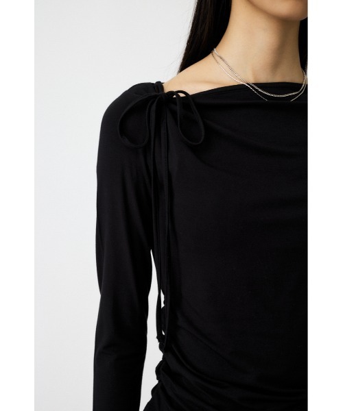 MOUSSY（マウジー）の「SLIT ONE SHOULDER トップス（Tシャツ/カットソー・レディース・チャコールグレー/マジェンタ/アイボリー/ブラック・FREE）」の15枚目の写真