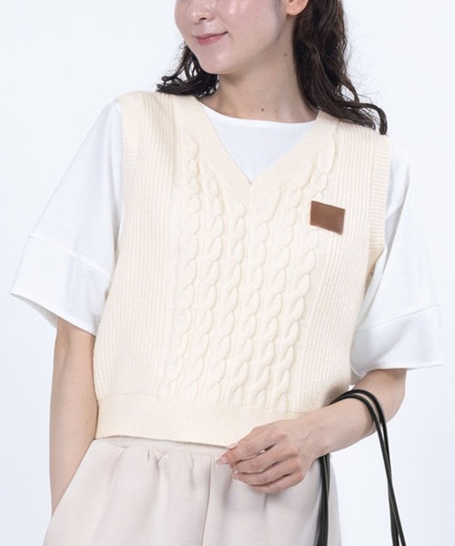 MARY QUANT(マリークワント)の「ケーブルベスト プルオーバー(ベスト・レディース・アイボリー/レッド/ネイビー・M)」の1枚目の写真