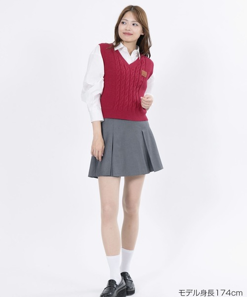 MARY QUANT(マリークワント)の「ケーブルベスト プルオーバー(ベスト・レディース・アイボリー/レッド/ネイビー・M)」の10枚目の写真