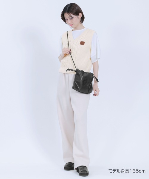 MARY QUANT(マリークワント)の「ケーブルベスト プルオーバー(ベスト・レディース・アイボリー/レッド/ネイビー・M)」の7枚目の写真