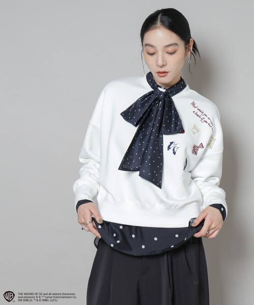 NANO universe（ナノユニバース）の「THE WIZARD OF OZ 刺繍スウェットトップス（スウェット・レディース・グレー/ホワイト・FREE）」の4枚目の写真