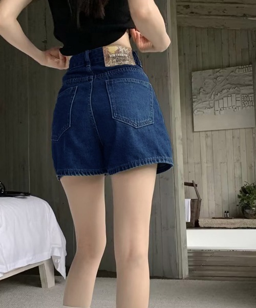 Miniministore(ミニミニストア)の「デニムショートパンツ ハイウエスト美脚夏(デニムパンツ・レディース・サックスブルー/インディゴブルー・L/XL/M/S)」の8枚目の写真
