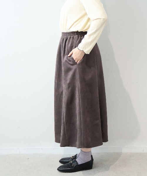 leswel(レスウェル)の「【yuki×leswel】【L~3L 大きいサイズ】ニットスエードフレアスカート(スカート・レディース・ダークブラウン/クリーム・L/3L/LL)」の15枚目の写真