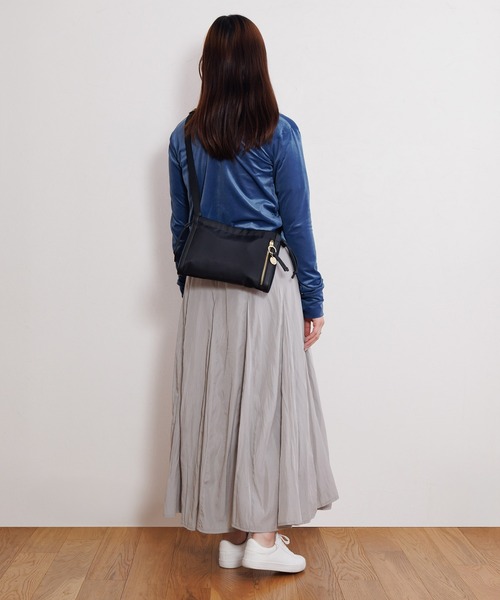 ace.（エース）の「【HAyUコラボ】 ショルダーバッグ ユッカ 17831（ショルダーバッグ・レディース・ブラック/グレイッシュベージュ/チャコール・FREE）」の6枚目の写真