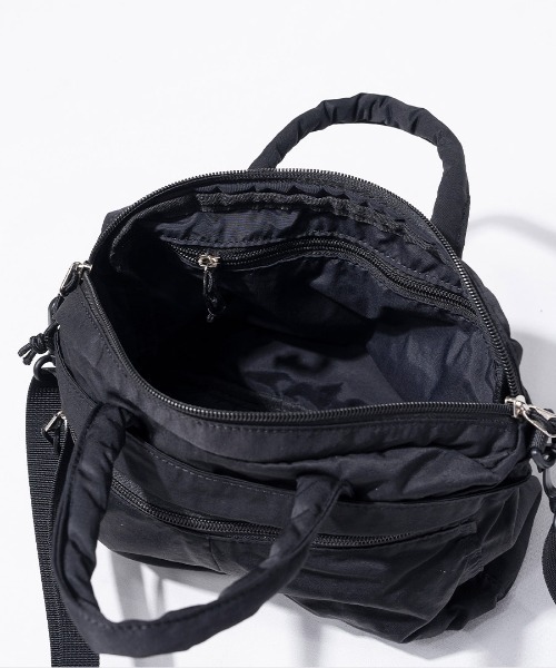 HAYNI(ヘイニ)の「Legere レジェール(ショルダーバッグ・レディース・ベージュ/カーキ/ブラック/ダークグレー・FREE)」の16枚目の写真