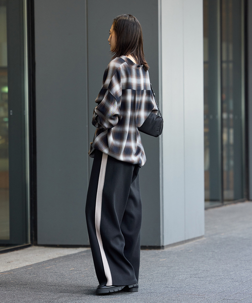 JOURNAL STANDARD(ジャーナルスタンダード)の「《追加3》ウォッシャブルトラックパンツ(その他パンツ・レディース・ブラック/ブラウン・FREE)」の13枚目の写真