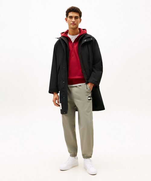 TOMMY HILFIGER（トミーヒルフィガー）の「MODERN ATHLETICナイロントラックパンツ（チノパンツ・メンズ・ブラック/グレー・X-SMALL/X-LARGE/SMALL/MEDIUM/LARGE）」の7枚目の写真