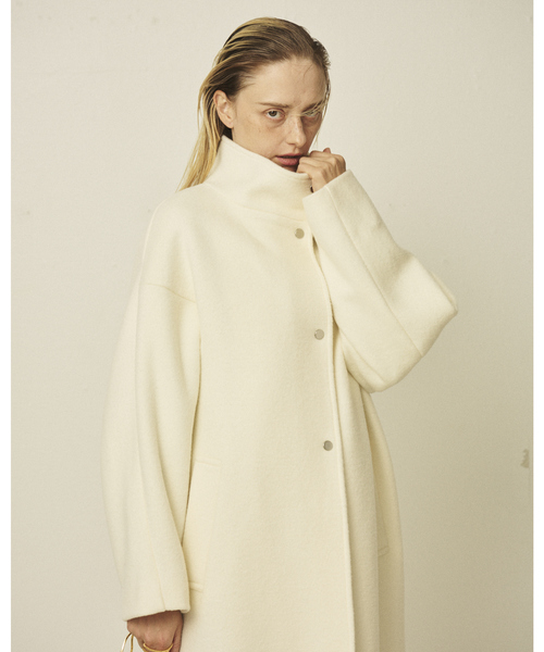 Rouge vif（ルージュヴィフ）の「【2サイズ展開】ショートビーバーウールスタンドカラーロングコート（その他アウター・レディース・モカ/オフホワイト/ブラック・36/38）」の5枚目の写真