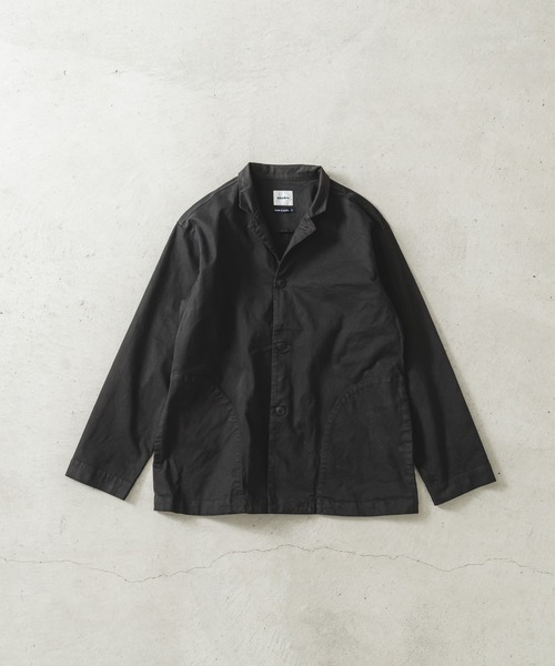 quadro（クオドロ）の「コンパクトチノストレッチテーラーシームポケジャケット（カバーオール・メンズ・チャコール/グレイッシュベージュ・LARGE/MEDIUM）」の3枚目の写真