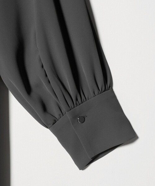A DAY IN THE LIFE UNITED ARROWS(アデイインザライフユナイテッドアローズ)の「フロントジップ ロングワンピース <A DAY IN THE LIFE>(ワンピース・レディース・ダークグレー/その他1/モカ・FREE)」の6枚目の写真
