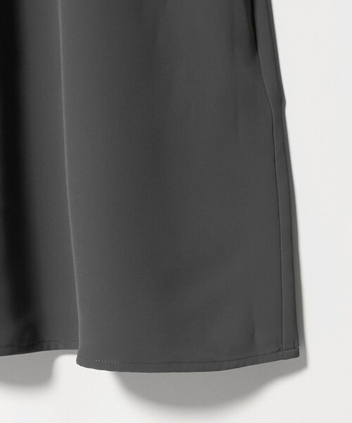 A DAY IN THE LIFE UNITED ARROWS(アデイインザライフユナイテッドアローズ)の「フロントジップ ロングワンピース <A DAY IN THE LIFE>(ワンピース・レディース・ダークグレー/その他1/モカ・FREE)」の7枚目の写真