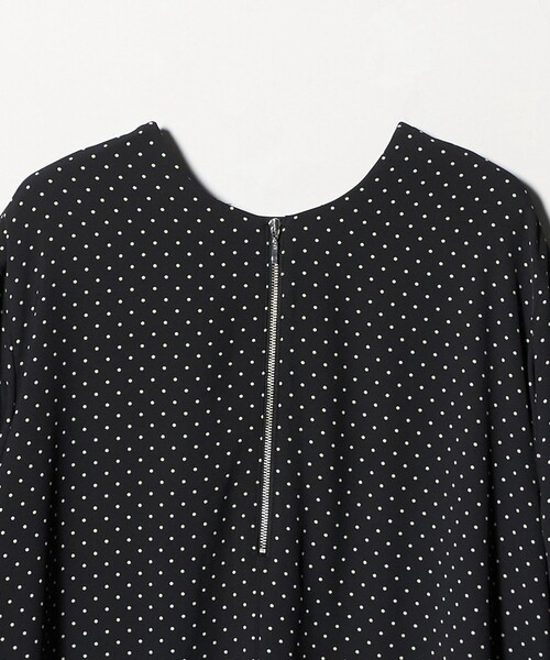 A DAY IN THE LIFE UNITED ARROWS(アデイインザライフユナイテッドアローズ)の「フロントジップ ロングワンピース <A DAY IN THE LIFE>(ワンピース・レディース・ダークグレー/その他1/モカ・FREE)」の14枚目の写真
