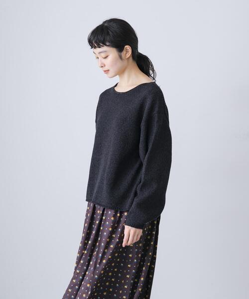 かぐれ(カグレ)の「テープヤーンボートネックニット(ニット/セーター・レディース・ライトベージュ/ブラック・FREE)」の18枚目の写真