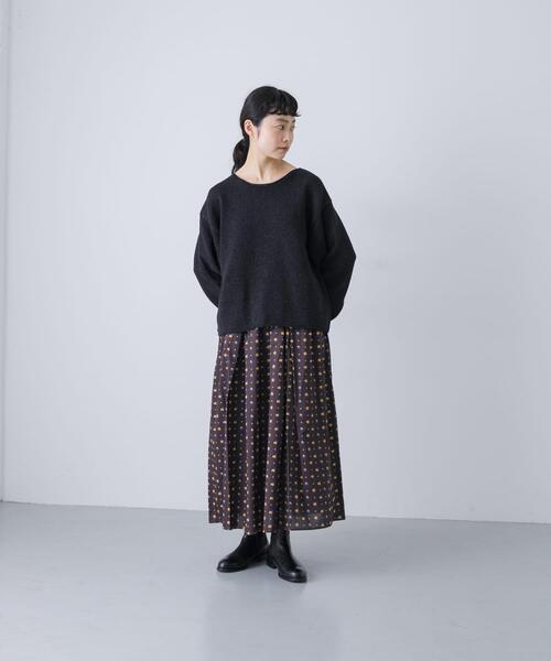 かぐれ(カグレ)の「テープヤーンボートネックニット(ニット/セーター・レディース・ライトベージュ/ブラック・FREE)」の21枚目の写真