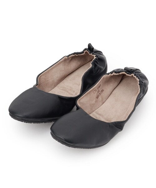 SHOO・LA・RUE（シューラルー）の「【セレモニー】巾着付折り畳みスリッパ（ルームシューズ/スリッパ・レディース・ブラック・00）」の2枚目の写真