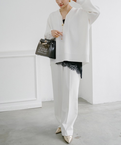 春ニット】フロント2wayニットVネックプルオーバー Emma Taylor