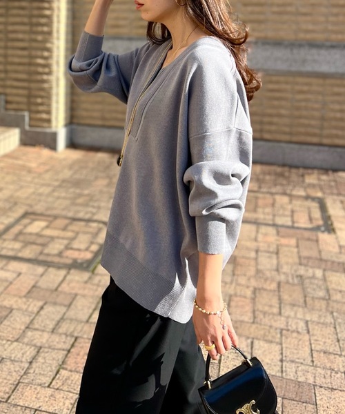 春ニット】フロント2wayニットVネックプルオーバー Emma Taylor